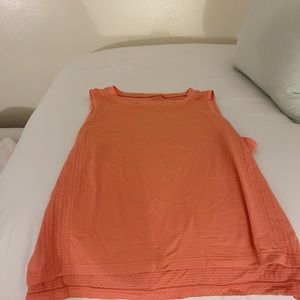 LULULEMON coral tank top!